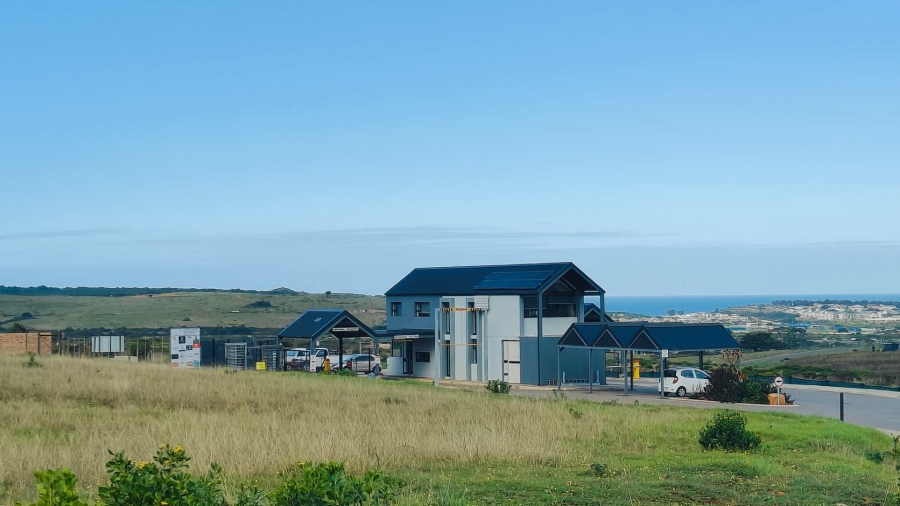 4 Bedroom Property for Sale in Outeniquasbosch Western Cape